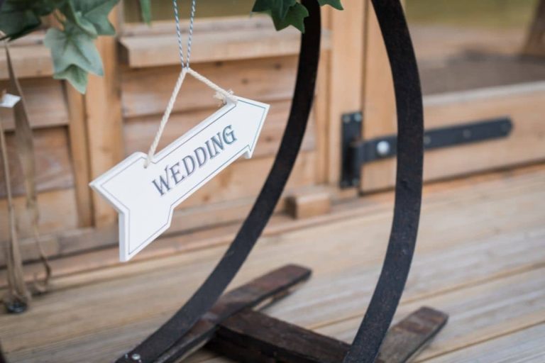 Understanding Prices For Your Dream Wedding Styling