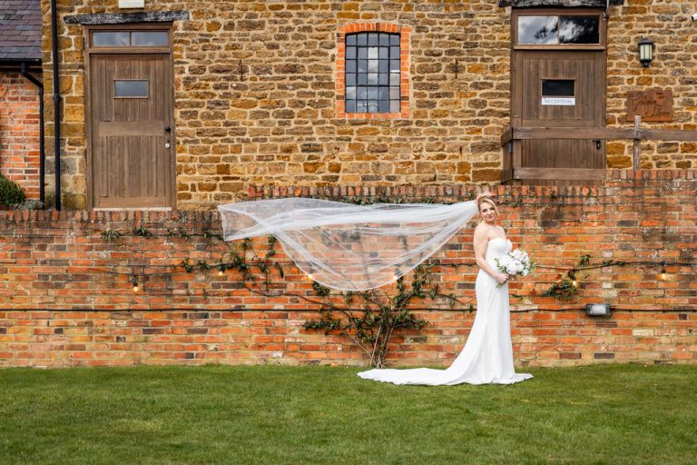 Effortless Elegance at The Granary at Fawsley: A Styled Shoot
