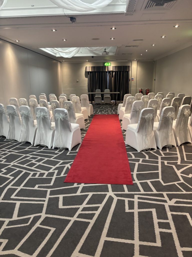 CEREMONY SET UP