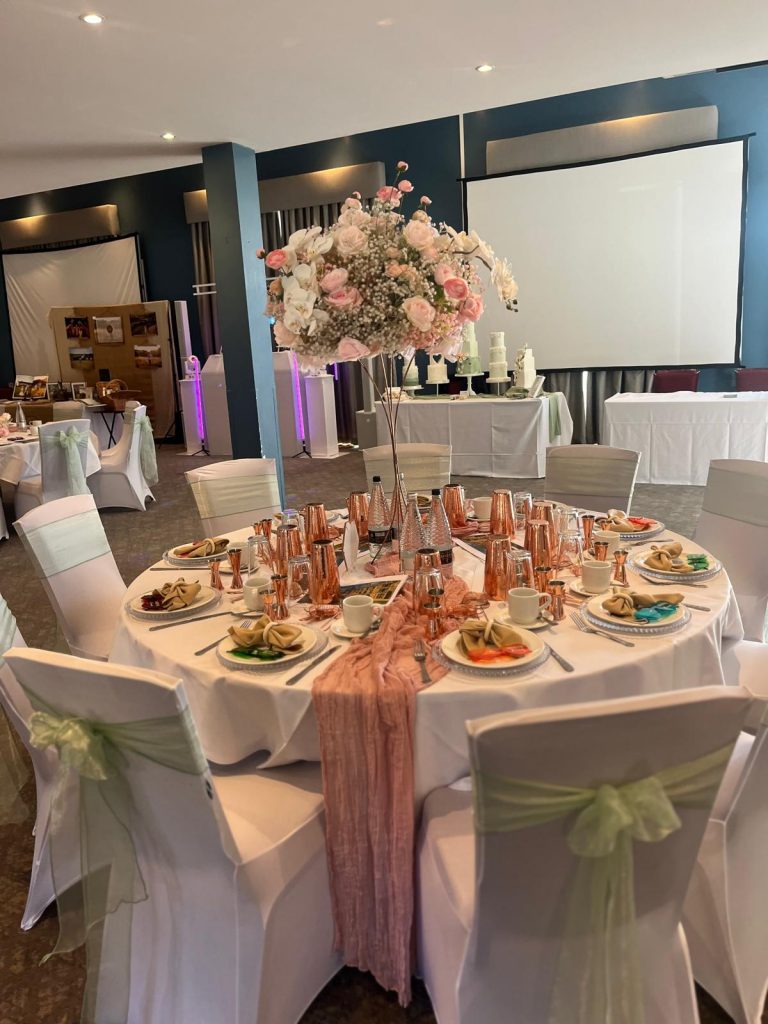 reception table