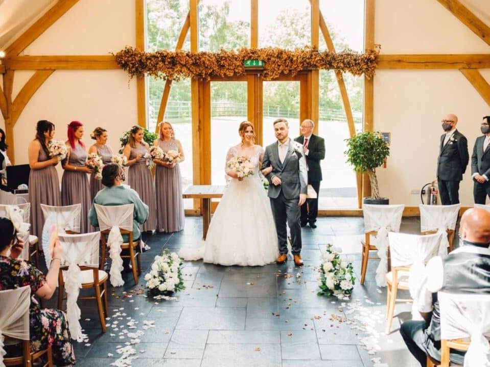bride and groom ceremony