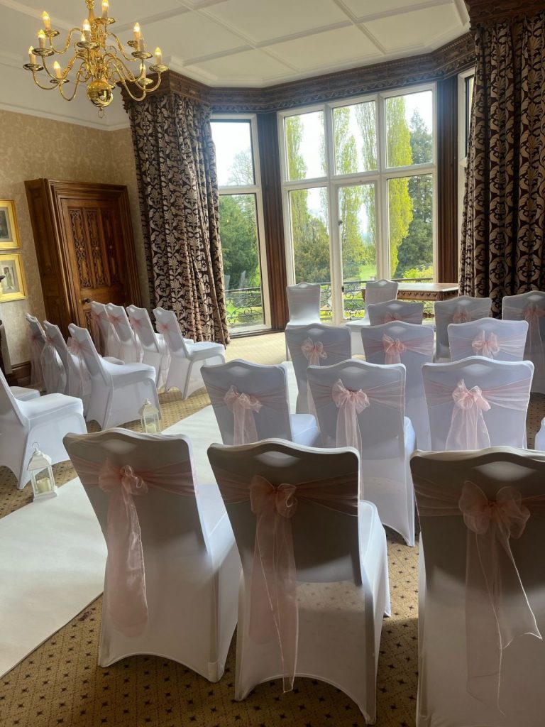 oak suite ceremony